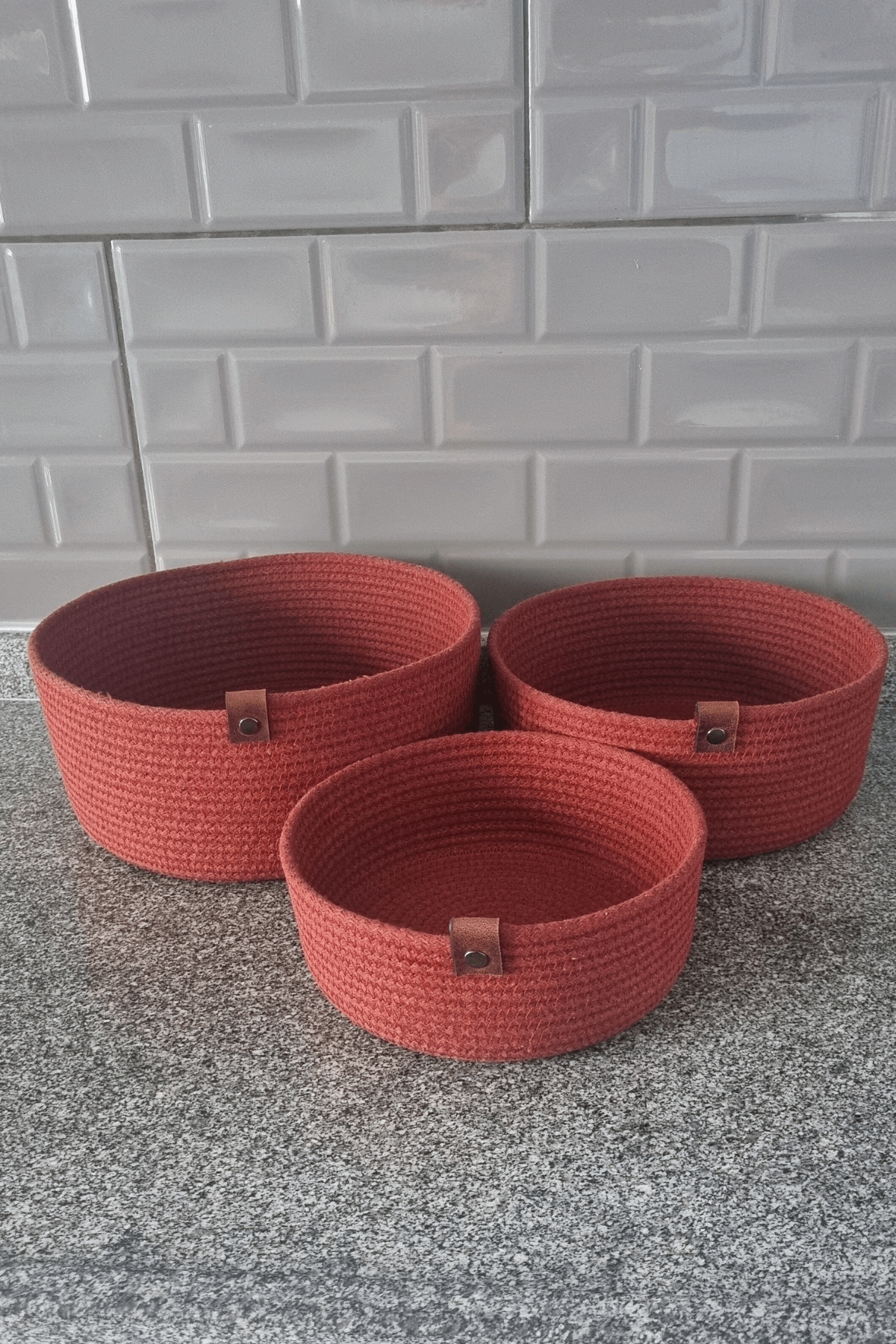3lü Set Yuvarlak Jüt Hasır Sepet, Çok Amaçlı Düzenleyici, Kordon İp Sepet, Organizer, Kiremit Renk