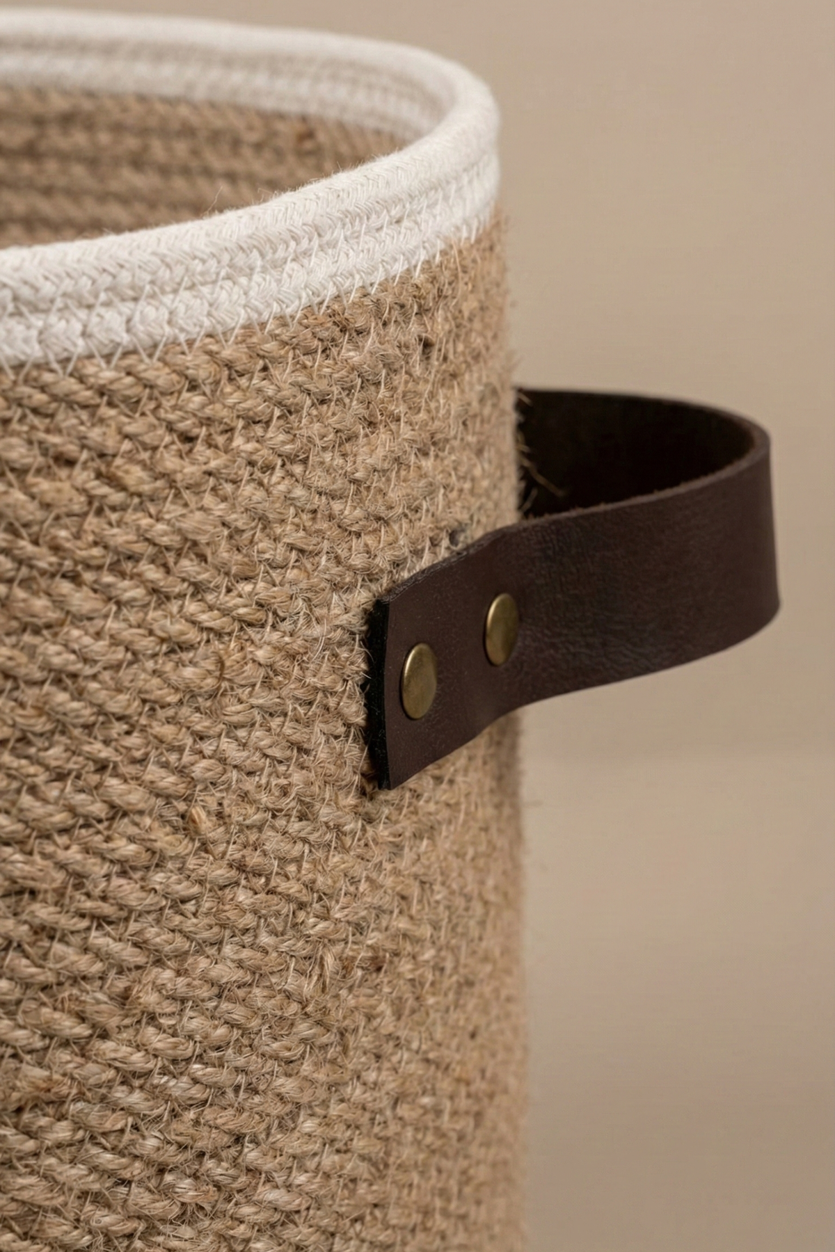 Jüt Deri Saplı Hasır Sepet, Çamaşır Sepeti, Oyuncak Sepeti, Organizer, Düzenleyici, 35x30cm